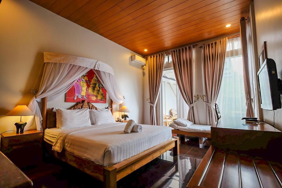 Rumah Stroberi Organic Farm & Family Lodge Lembang Eksteriør bilde