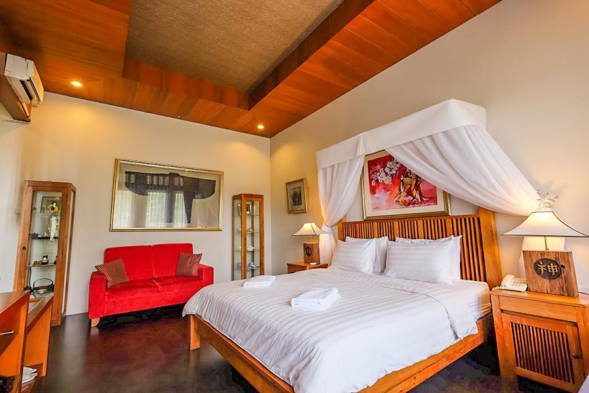 Rumah Stroberi Organic Farm & Family Lodge Lembang Eksteriør bilde
