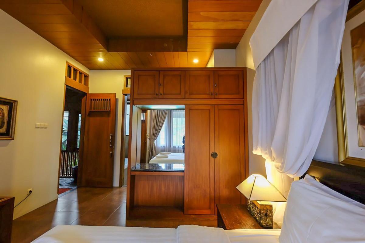 Rumah Stroberi Organic Farm & Family Lodge Lembang Eksteriør bilde